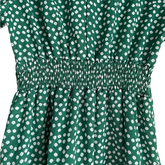 Lightweight green flowered empire waist St.Patrick’s Day dress (L) - Picture 3 of 5